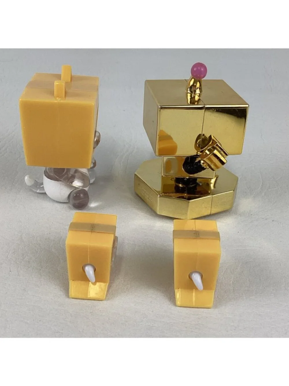 LankyBox Mystery Figure Lot Rare Golden Robot Foxy Boxy Micro Figures Justin